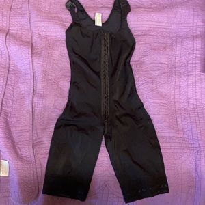 Luxo Shapaper- Black faja XS